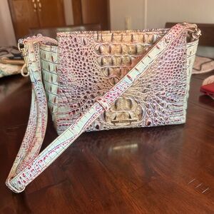 Brahmin leather excellent shape